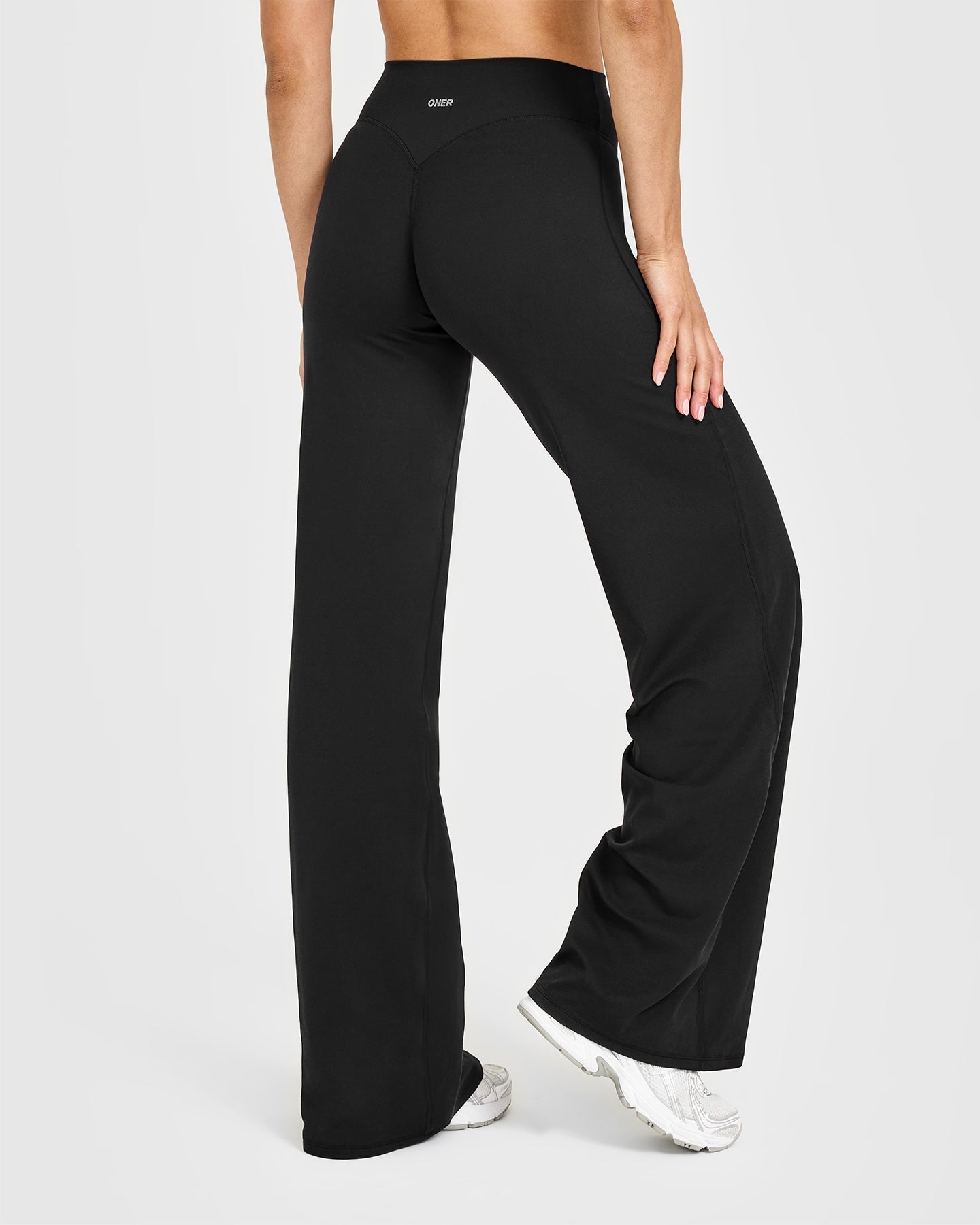 ShapeShift™ - Straight Leg Leggings